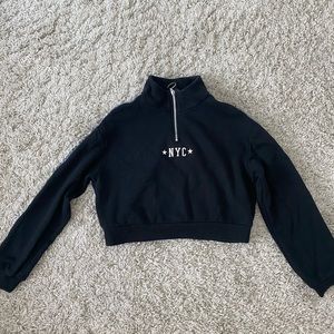 H&M cropped sweatshirt
